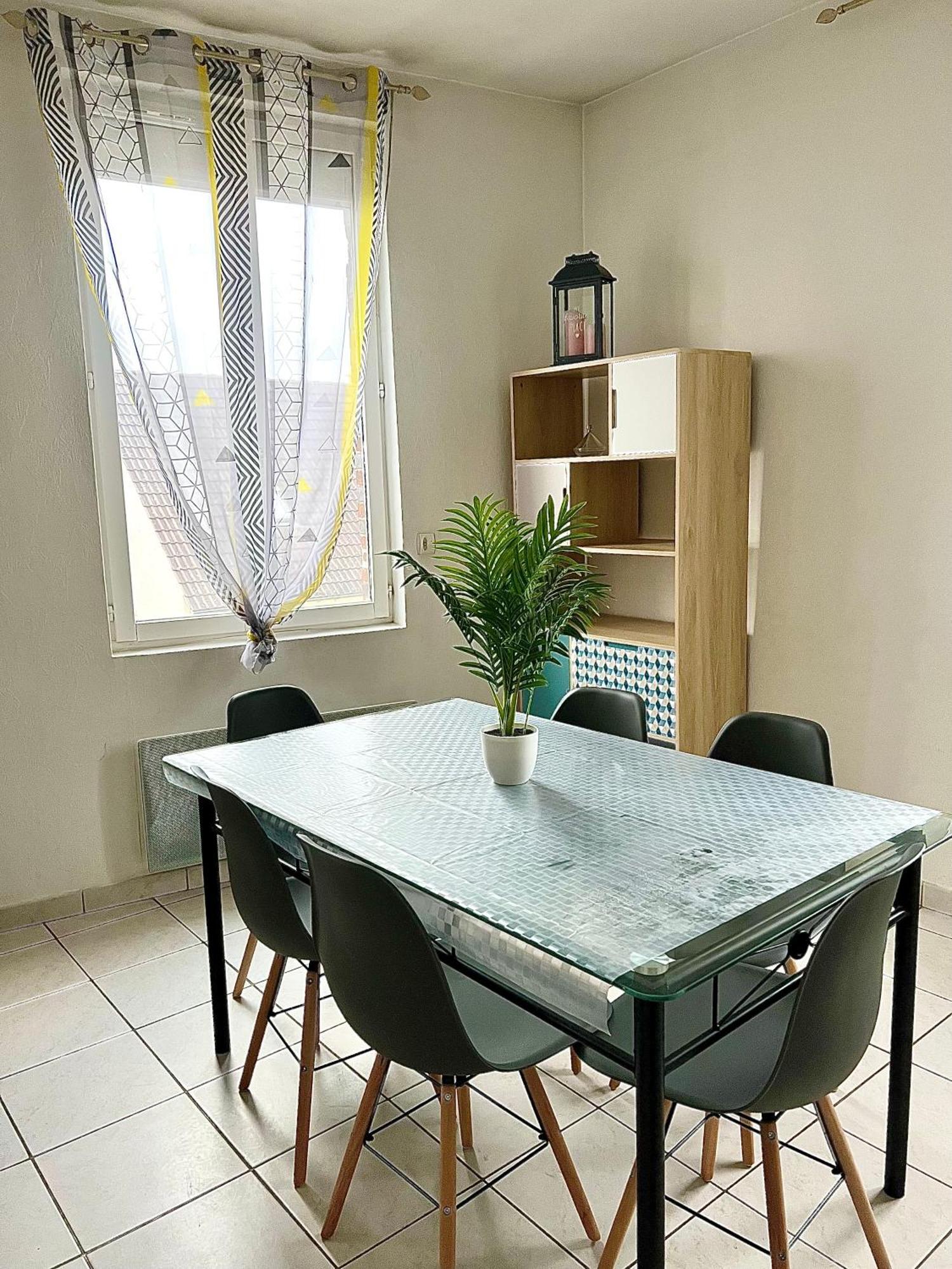 Apartamento Good Loc Sens Exterior foto